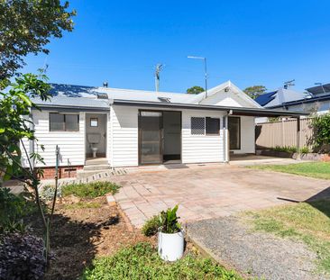 Single Level Family Home - Photo 5