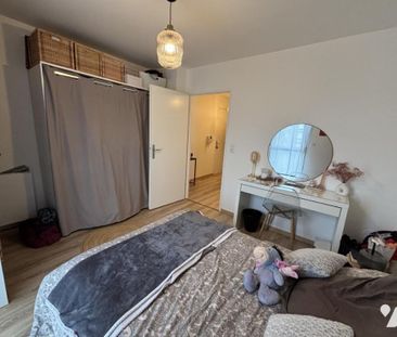 T2 dans la Résidence l'Echappée verte proche CHU avec place de parking - Photo 5