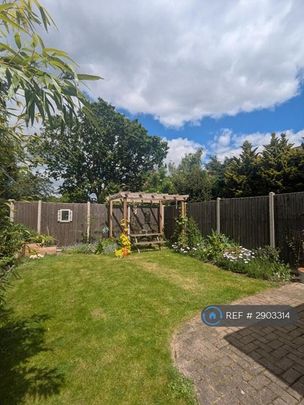 2 bedroom terraced house to rent - Photo 1