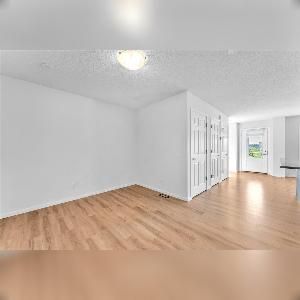 3 Bed 2.5 Bath Dbl Garage Cityscape NE Calgary - Photo 1