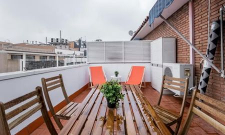 Avinguda de la Riera de Cassoles, Barcelona, Catalonia 08012 - Photo 2