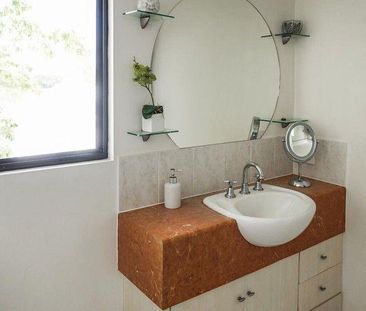 Coastal Living Meets City Convenience Fully Furnished Apartment in ... - Photo 6