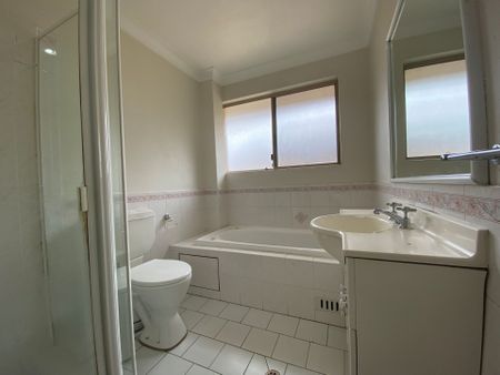 Two Bedroom Apartment - Photo 4