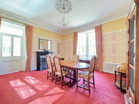 4 bedroom detached house to rent - Photo 5