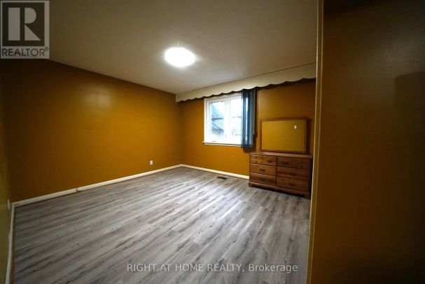 35 BECKETT AVENUE - Photo 1