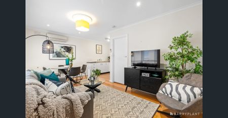 Modern, Low-Maintenance Unit in Prime Nunawading Location - Photo 2