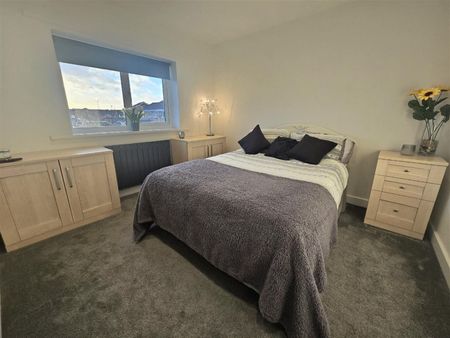 Hanbury Close, Ingleby Barwick, Stockton-On-Tees - Photo 5