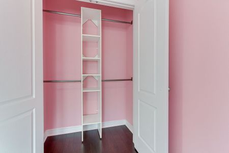 For Lease - 73 Four Seasons Crescent, East Gwillimbury, Ontario - Photo 3