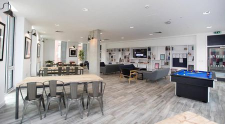 Studio to rent - Photo 4