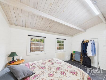 1 bedroom detached house to rent - Photo 2