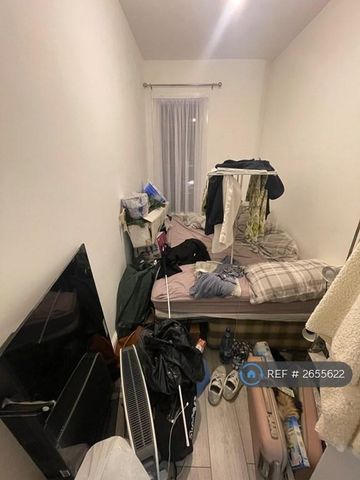 4 bedroom flat to rent - Photo 5