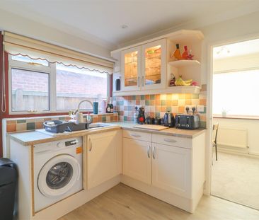 Fairhaven Way, Newmarket - Photo 1