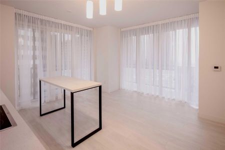 For Lease - 8 Eglinton Avenue Unit# 805, Toronto, Ontario - Photo 2