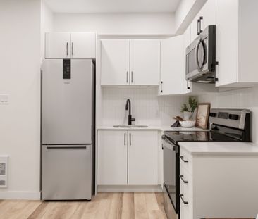 For Lease - 90 Hamilton Avenue Unit# B, Tunneys Pasture and Ottawa ... - Photo 3