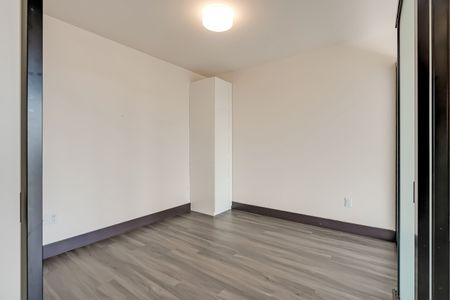 For Lease - 121 King Street Unit# 504, Hamilton, Ontario - Photo 3