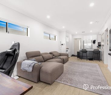 Modern 2-Bedroom Apartment with Spacious Balcony - Secure Boutique ... - Photo 5