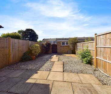 3 bedroom terraced house to rent - Photo 1