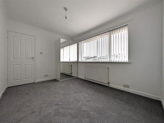 2 bedroom bungalow to rent - Photo 1