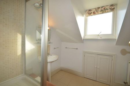 3 bedroom terraced house to rent - Photo 2