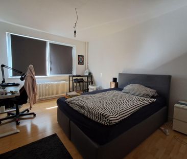 Charmante 1-Zimmer-Wohnung im 5. Obergeschoss - Photo 1