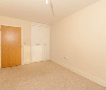 Dell Court, Berkhamsted, HP4 - Photo 1