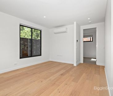 5 Yirram Lane, Richmond VIC 3121 - House For Rent | Domain - Photo 1