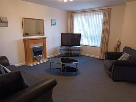 2 bedroom apartment to rent - Photo 2