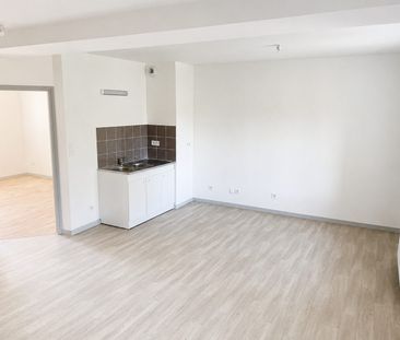 Location Appartement 2 pièces 49m² BEAUREGARD 01480 - Photo 1