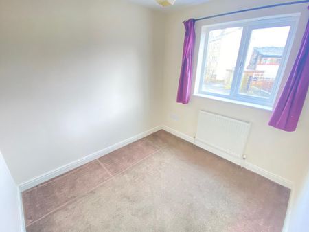 2 bedroom semi-detached house to rent - Photo 5