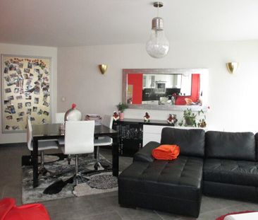 Location Appartement 3 pièces 74m² FLEURY LES AUBRAIS 45400 - Photo 1