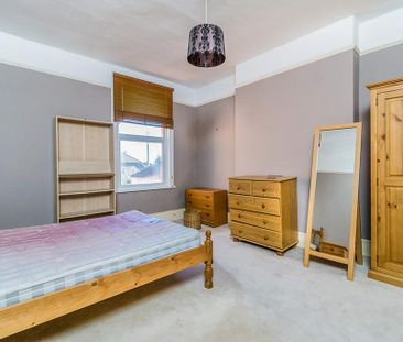 5 bedroom terraced house to rent - Photo 5