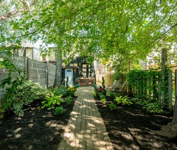 For Lease - 70 Carlaw Avenue Unit# Bsmt, Toronto, Ontario - Photo 1