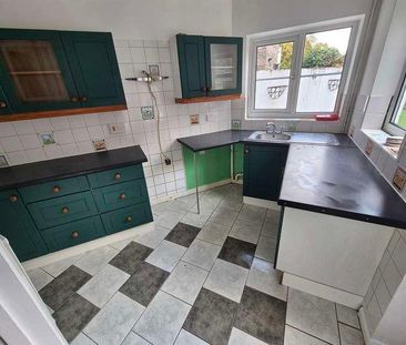 South Street, Crewkerne, TA18 - Photo 4