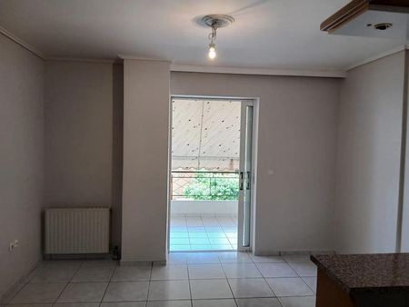 Ενοικίαση κατοικίας, 52 τ.μ., Αθήνα, 670 € - Photo 2