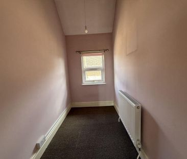 5 bedroom detached house to rent - Photo 6