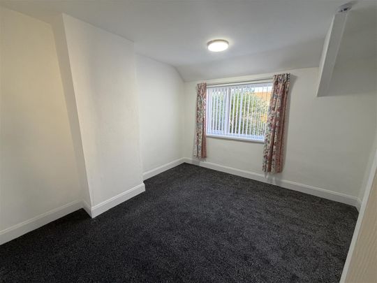 2 Bedroom Flat for rent in Warwick Road, Intake, Doncaster - Photo 1