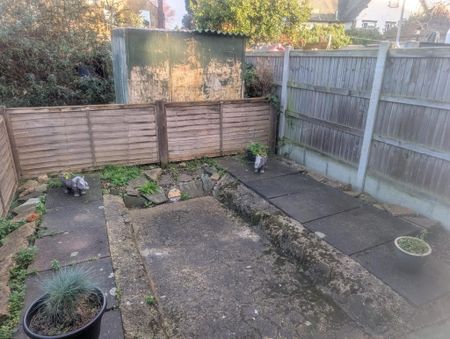 1 bedroom flat to rent - Photo 5