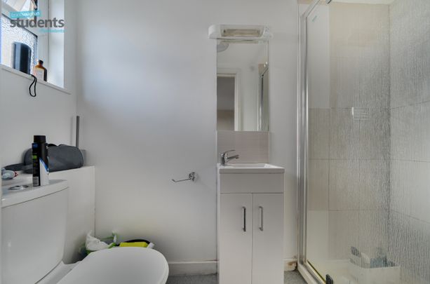 5 bedroom terraced house to rent - Photo 1