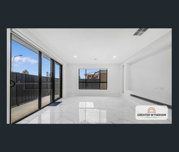 Beautiful Family home in "New Heaven Estate" - Photo 2
