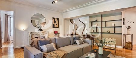 Appartement • Elysées-Madeleine - Photo 5