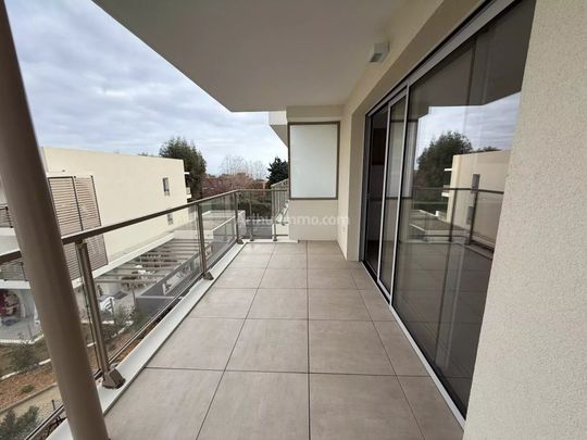 Location Appartement 1 pièces 25 m2 à Villeneuve-Loubet - Photo 1