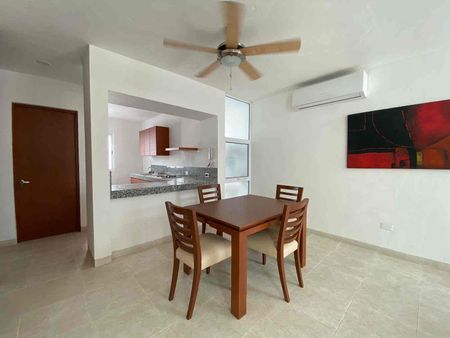 Townhouse amueblado, dentro de privada, a pasos del Mayabus. - Photo 4