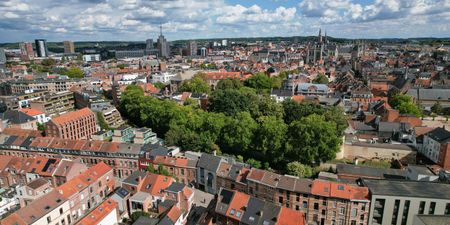 Appartement te huur in Leuven voor € 995 met 2 slaapkamers - Photo 2
