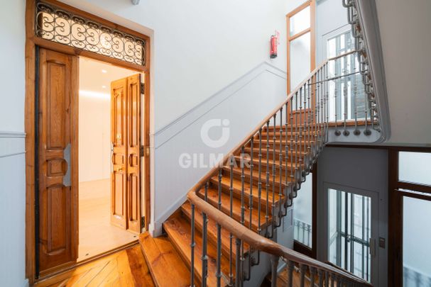 Piso en alquiler en Cortes – Madrid | Gilmar Consulting Inmobiliario - Photo 1