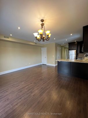 Detached Home For Lease | C8109160 - Photo 1