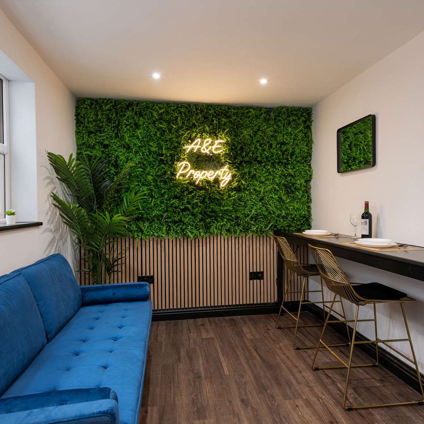 Gordon Road Room 3 - Photo 1