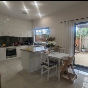 Flinders Park - Photo 3