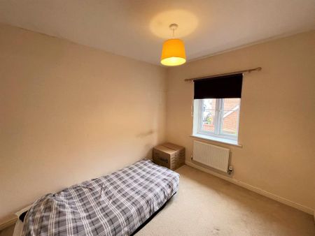 3 bedroom terraced house to rent - Photo 4