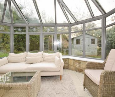 4 bedroom chalet to rent - Photo 3