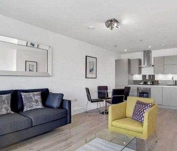 Great Eastern Road, London, E, E115 - Photo 2